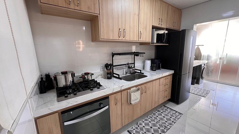 Rosiris - Cobertura com varanda - Guest House Campinas
